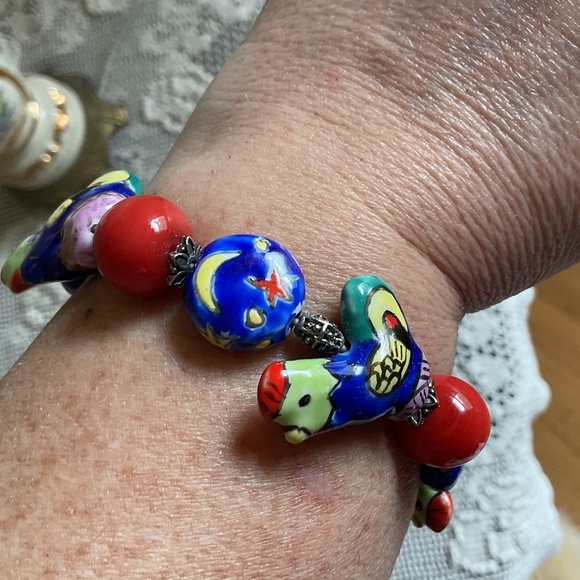 NWOT CERAMIC HAND MADE MULTICOLOR BEADS STRECH BRACELET - Picture 4 of 11